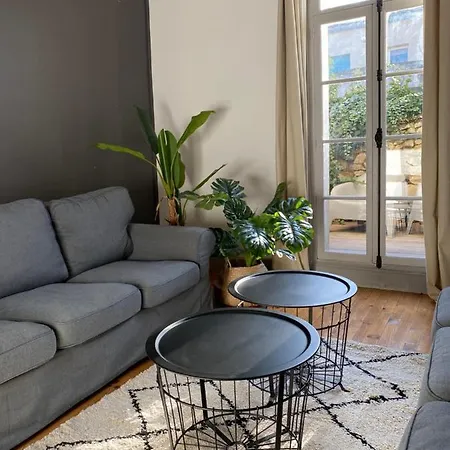 Maison Rue Trivalle Holiday home